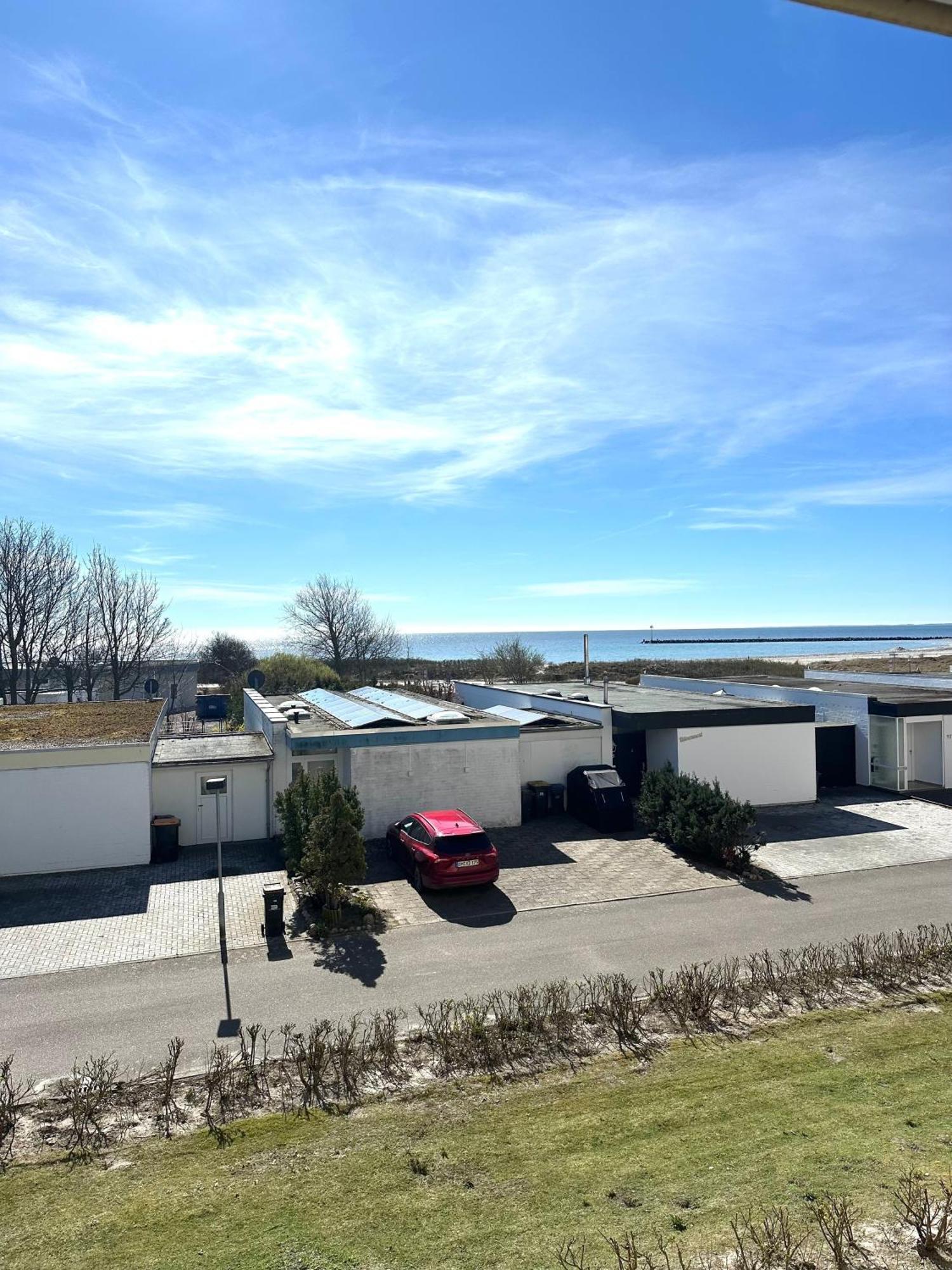 "Mit Ausblick"-Uneingeschraenkter Meerblick Burgtiefe auf Fehmarn Екстериор снимка